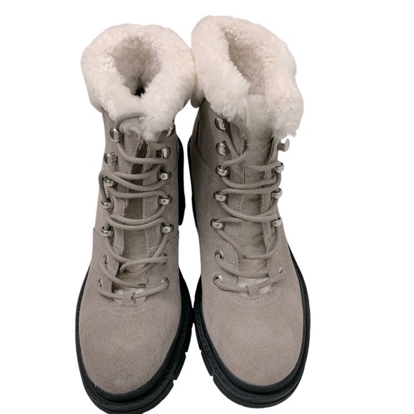 MARC FISHER LTD MIvacinta Gray Leather Shearling Heel Booties Size: 9 - Picture 4 of 7